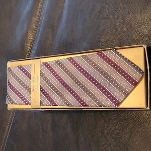 Vintage Thai 100% Silk hand woven tie New in box